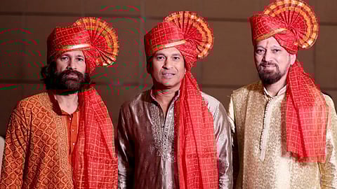 Sachin Tendulkar Kolhapuri Chappal Feta Traditional Marathi Look During niece wedding Video Gove Viral
