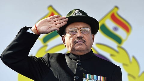 अजित डोवाल यांच्या सुरक्षेत मोठी चूक, 3 कमांडो निलंबित