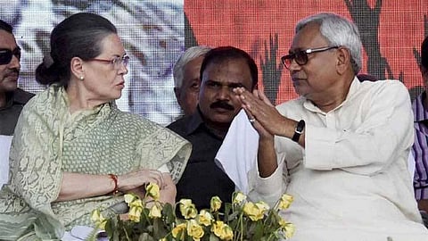 cm Nitish Kumar & Sonia Gandhi