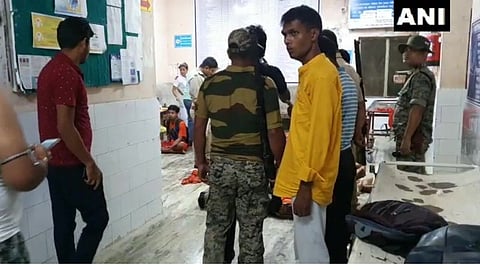 West Bengal :  कूचबिहारमध्ये वाहनाला विजेचा धक्का लागून 10 जणांचा मृत्यू, अनेक जखमी