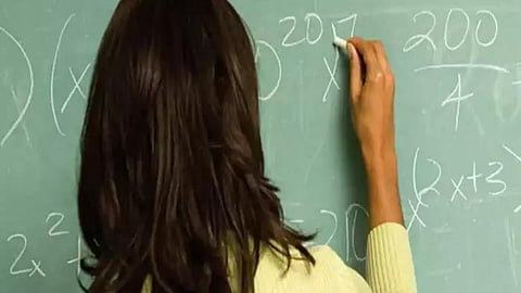 Army Teacher Recruitment