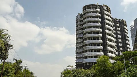 why twin tower noida demolition noida