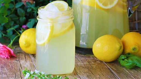 Side Effects of Drinking Lemon Water