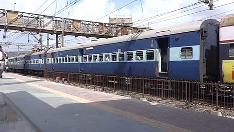 LTT Manmad Express Railway