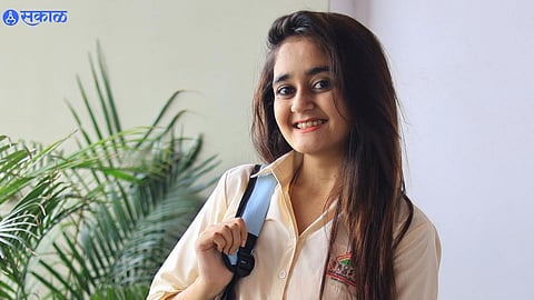 Bindass Kavya