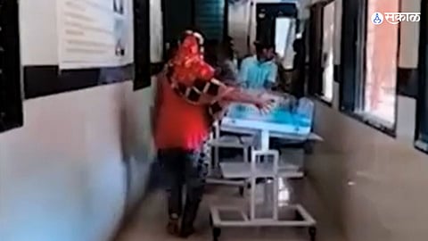 amravati ICU of District Women's Hospital fire