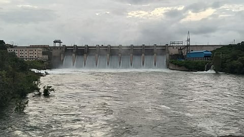 Veer Dam Water Discharge