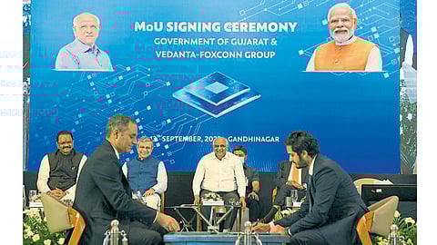 अग्रलेख : चुंबकाचे घर शेजारी!