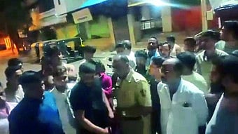 A crowd gathered to inform the police at night in Shanipeth area.