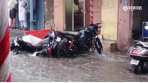 heavy rain in pune for the second day in a row Rain Update