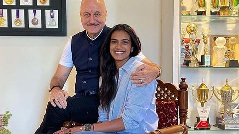 Anupam Kher meets PV Sindhu at her home, is amazed by her trophies