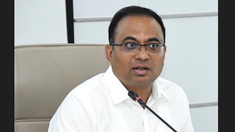 Dr. Rajesh Deshmukh