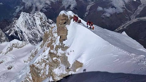 Mt Manaslu