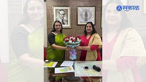 Zilla Parishad Chief Executive Officer Ashima Mittal accepting charge from Leena Bansod.