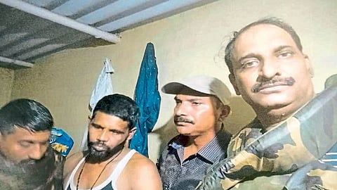 crime news Connection with Naxalite movement Mumbai itself State Anti Terrorism Squad