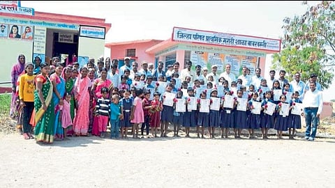 Teacher and student rally awareness campign addiction free jat sangli