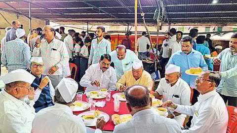 MLAs Dilip Bankar, Vilas Boraste, Anil Boraste etc. participated in Misal Party.