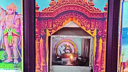 Dhanora: The flame that has been burning continuously for 37 years in the Satpanth temple.