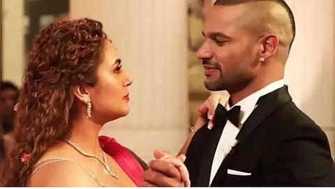 Cricketer Shikhar Dhawan to be seen with huma qureshi, romantic Photo viral,read details