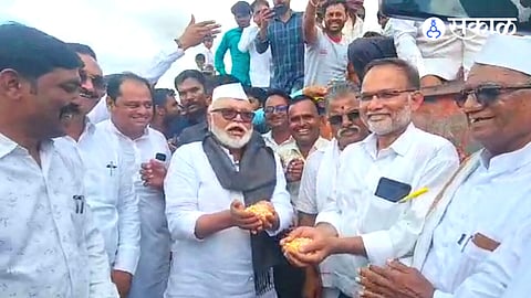 Chhagan Bhujbal During Auction