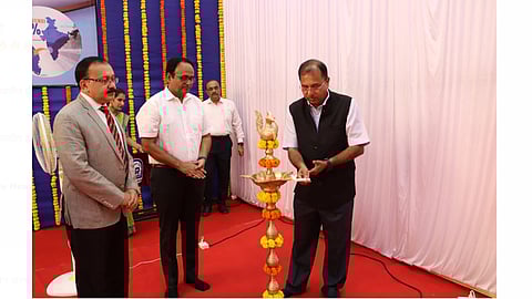 कोकण रेल्वेचा 32 वा स्थापना दिन साजरा!