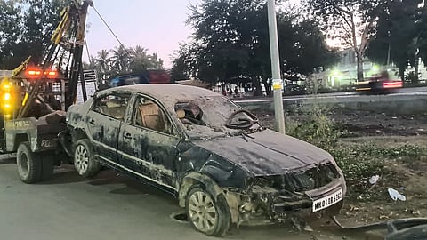 Thieves Gang in Closed Company