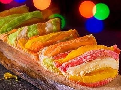 Diwali Recipes : दिवाळीनिमित्त पारंपारिक पद्धतीने बनवा रंगीत कानवले