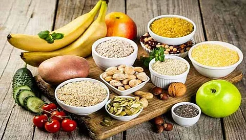 Health : दिवसभरात शरीराला किती कॅलरीज गरजेच्या आहेत?