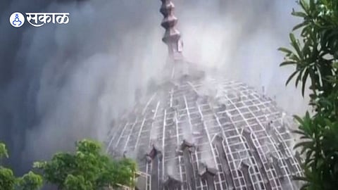 Giant dome of Jakarta Islamic Centre Grand Mosque collapses after fire breaks out