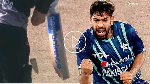 Haris Rauf Speedy Delivery BreaksGlenn Phillips Bat