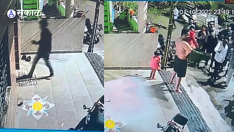 Entering the house out of fear, the youth and the gangs that came in search of him.