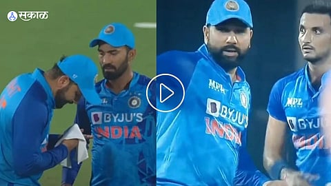 Rohit Sharma Nose Bleeding