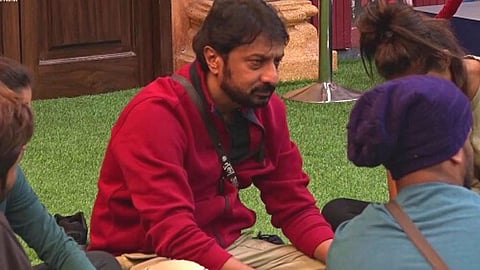 Bigg Boss Marathi 4 groupism staring kiran mane said game is started