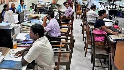 Weekoffs : सरकारी कर्मचाऱ्यांचा 5 दिवसांचा आठवडा रद्द होणार?