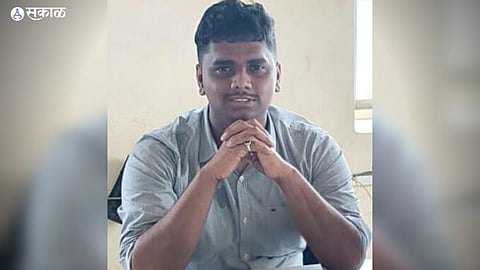 Pune Niranjan Oval Youth Businessman