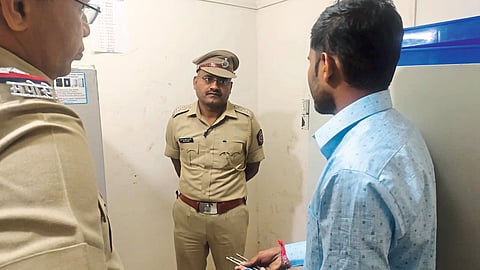 Bhusawal: Police officers while investigating the incident