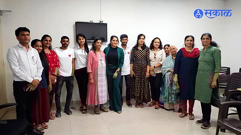 Artists present at 'Sakal' office on Wednesday to have discussion regarding upcoming Marathi film 'Ekdam Kadak'.