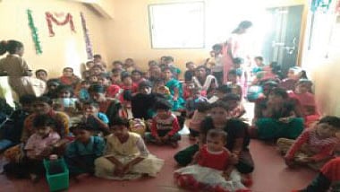 health news measles disease 13 suspected patients Three children died mumbai