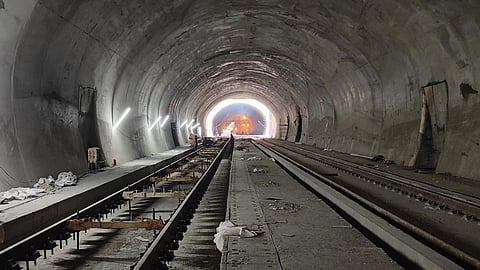 India Long Tunnel