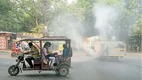 Delhi Pollution : राजधानीत ‘वर्क फ्रॉम होम’ शक्य