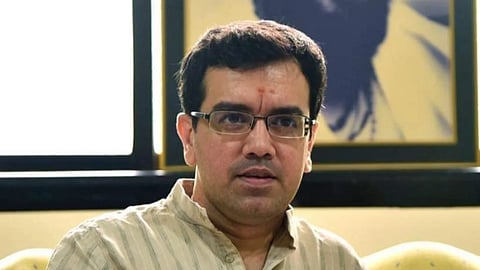 kedar dighe reaction on abdul sattar abused supriya sule demands governor to take sattar resignation