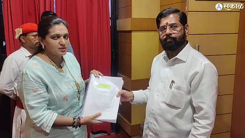 Rupali Patil Thombare Eknath Shinde