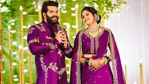 Hardeek joshi Akshaya naik Wedding royal reception in pune