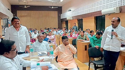 Akola General Meeting of Zilla Parishad Construction fraud