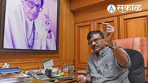 sanjay raut on cm eknath shinde