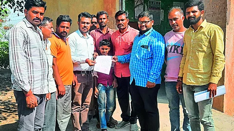 A farmer while giving a statement to the power distribution authorities that a sub-centre should be set up to solve the problem of electricity.