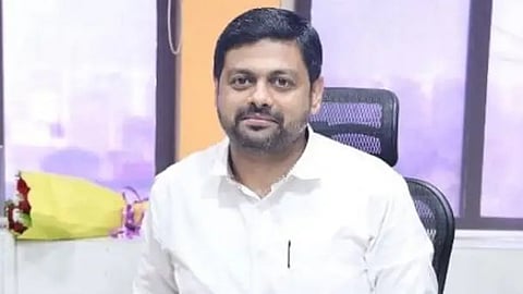 additional commissioner vikas dhakane