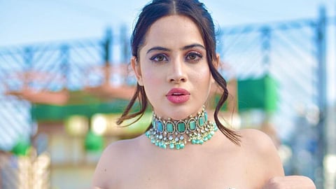 Urfi Javed diagnosed with laryngitis,share video from dubai