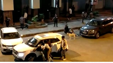 hotel of Mira Road drunken young women youth rampaging on road social media mumbai police