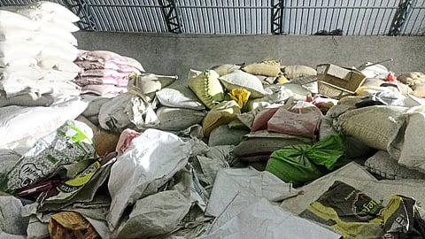 Parola : Confiscated goods of rationing in Bodarde Shiwar